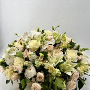 coussin rond fleurs blanches deuil hommage